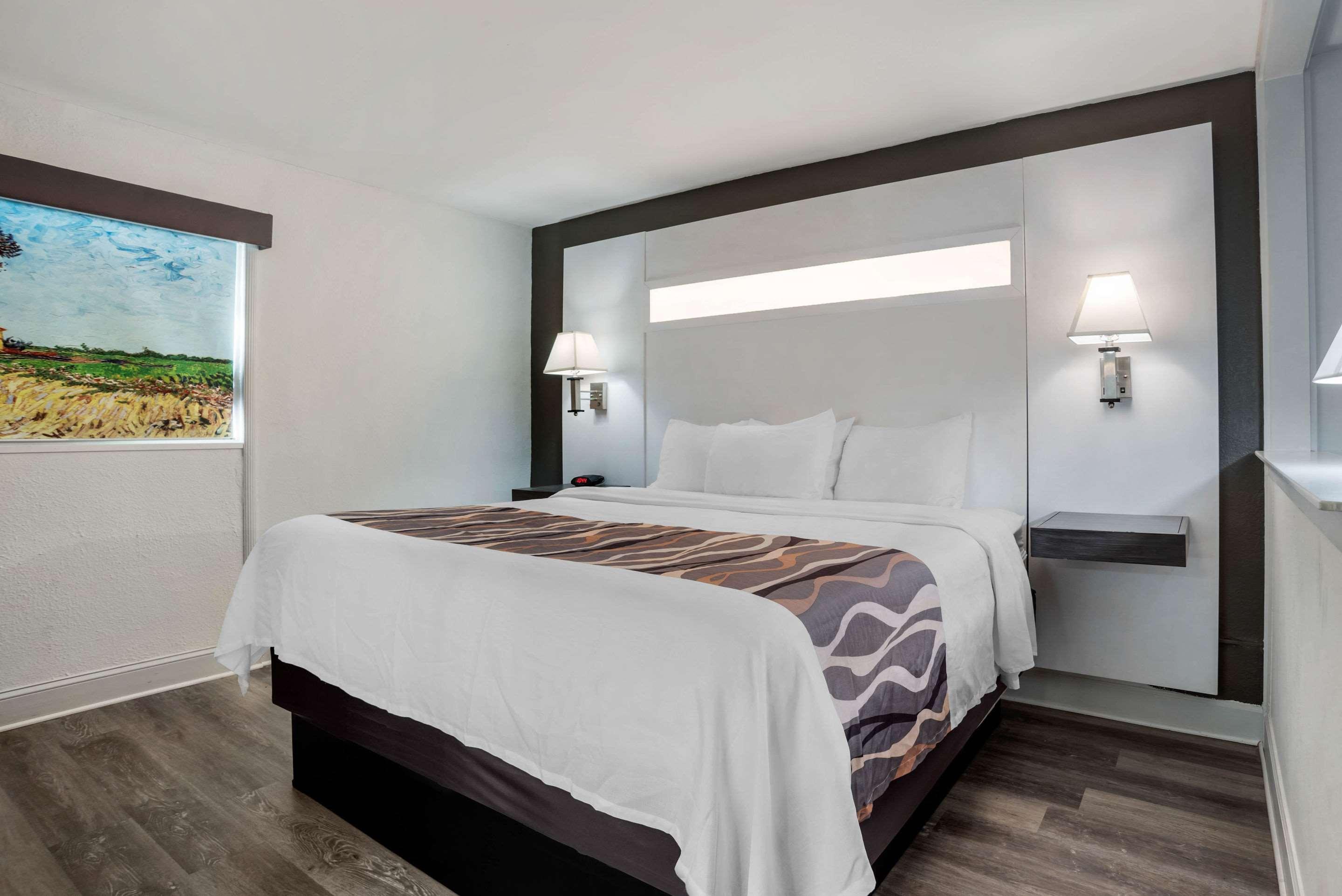 Baymont By Wyndham Montgomery Al Dış mekan fotoğraf
