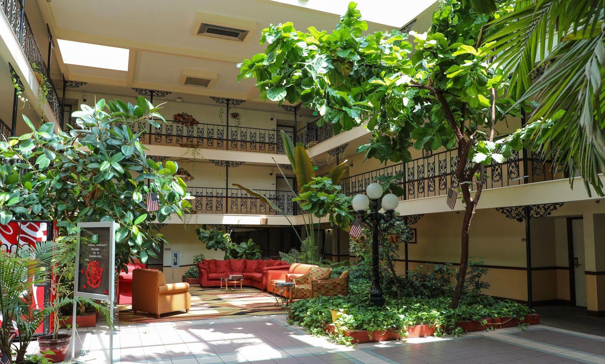 Baymont By Wyndham Montgomery Al Dış mekan fotoğraf